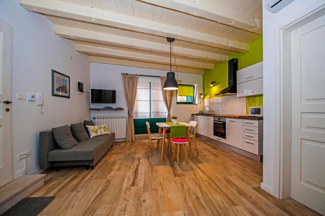 Apartments Tizi Ρόβινι Εξωτερικό φωτογραφία